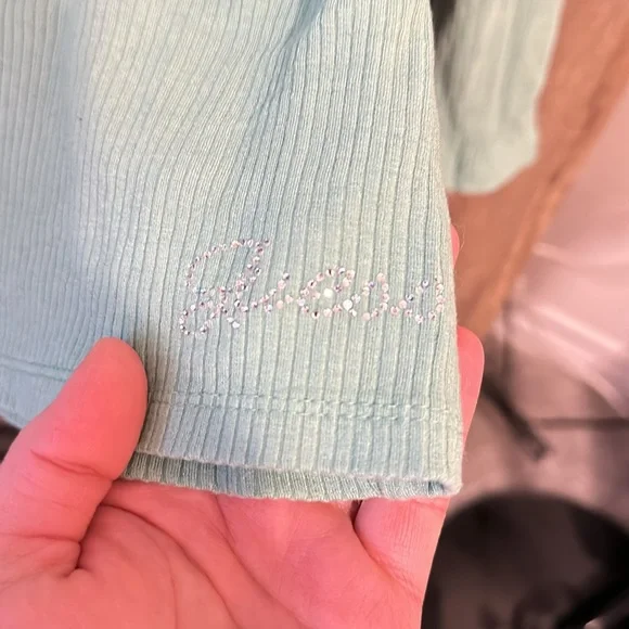 Guess top - Picture 4 of 4